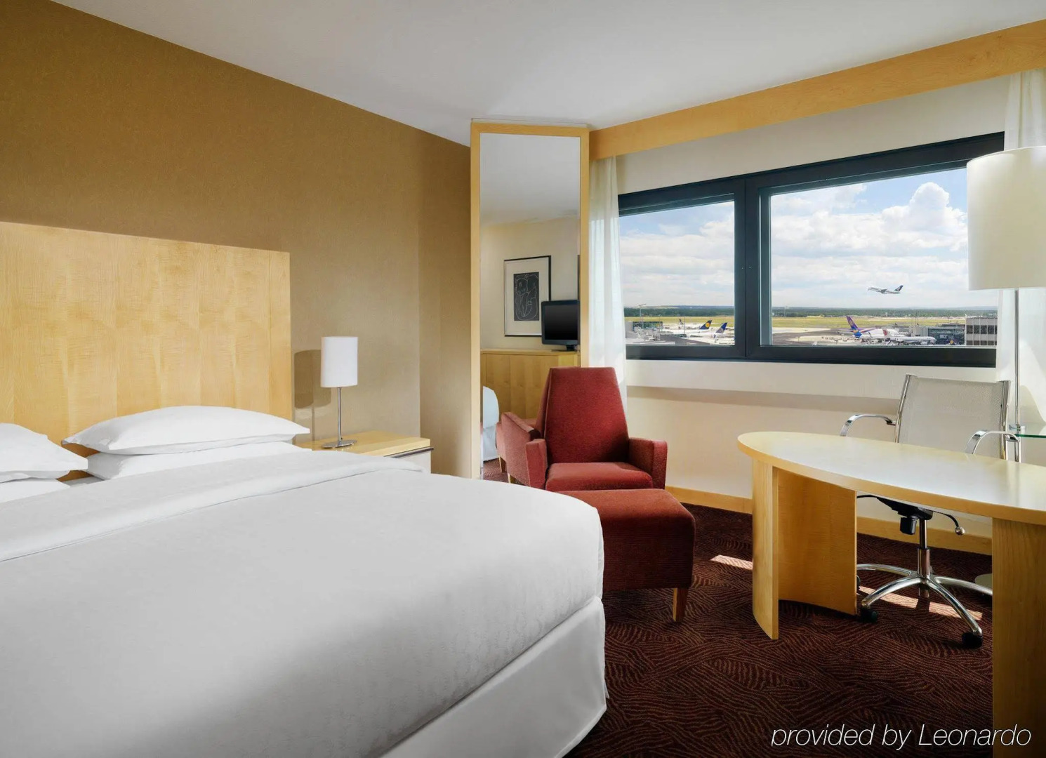 Photo - Sheraton Frankfurt Airport Hotel & Conference Center