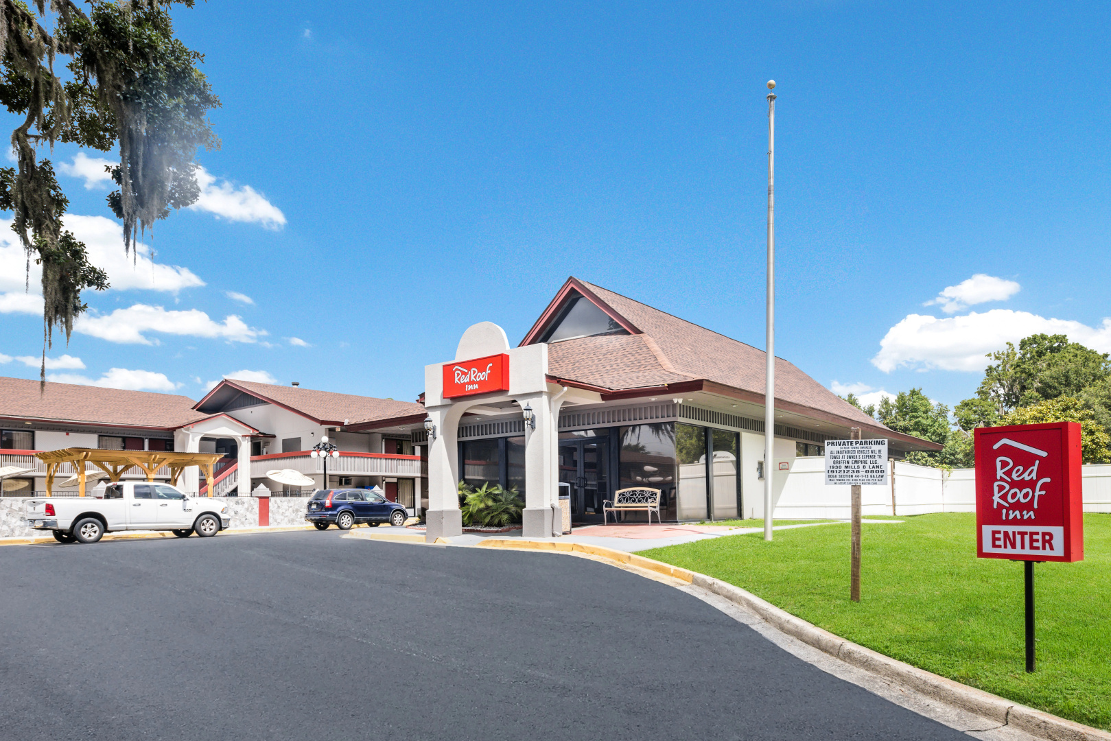 Photo - Red Roof Inn Savannah – Southside/Midtown
