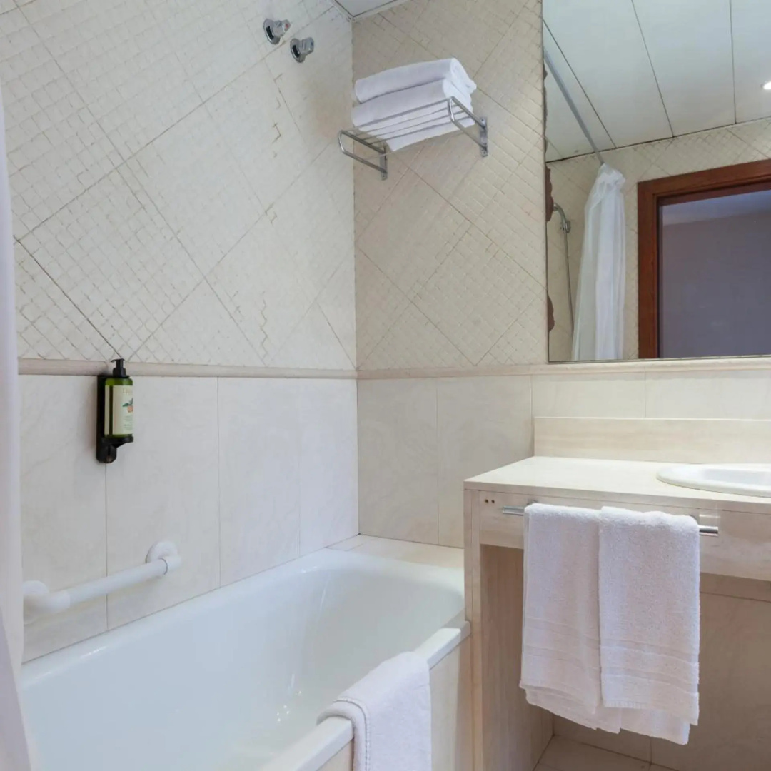 Photo - Hotel Pelayo