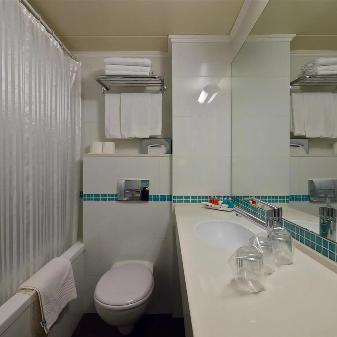 Photo - Metropolitan Hotel