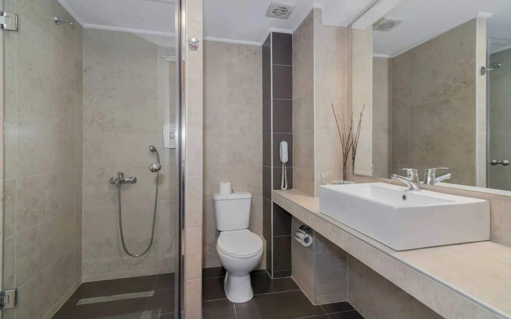 Foto - Varres Hotel