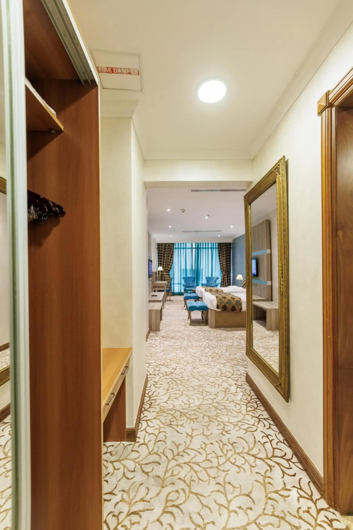 Photo - Sapphire Plaza Hotel