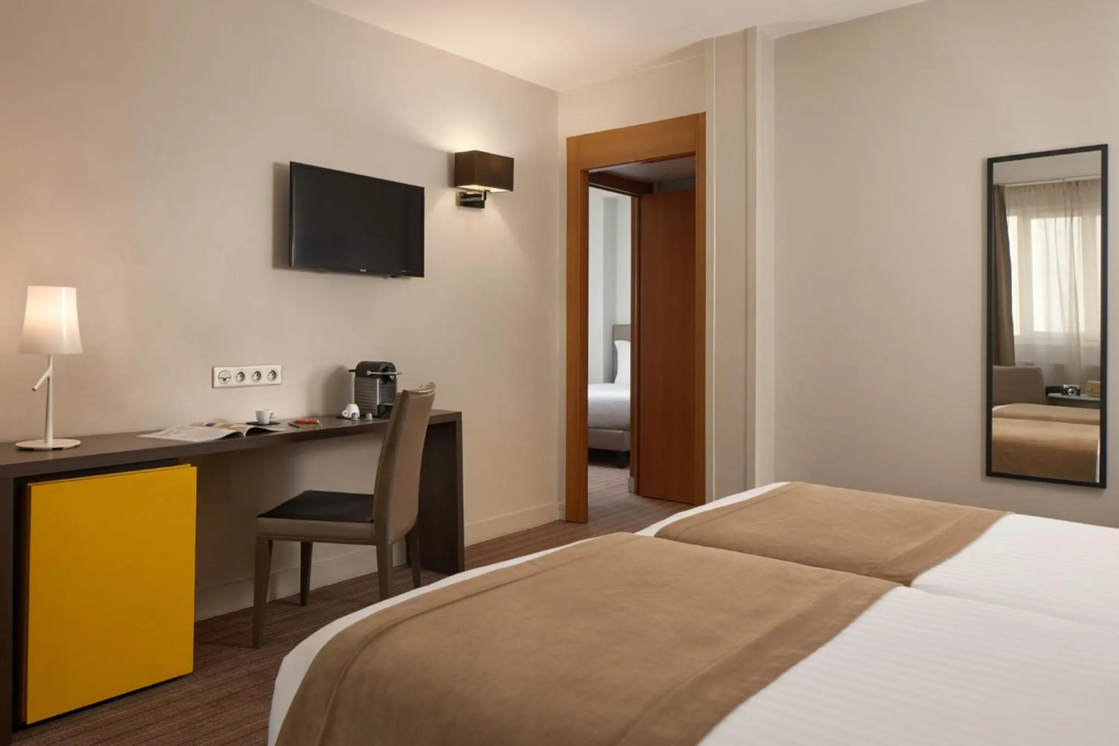 Foto - Timhotel Opéra Blanche Fontaine