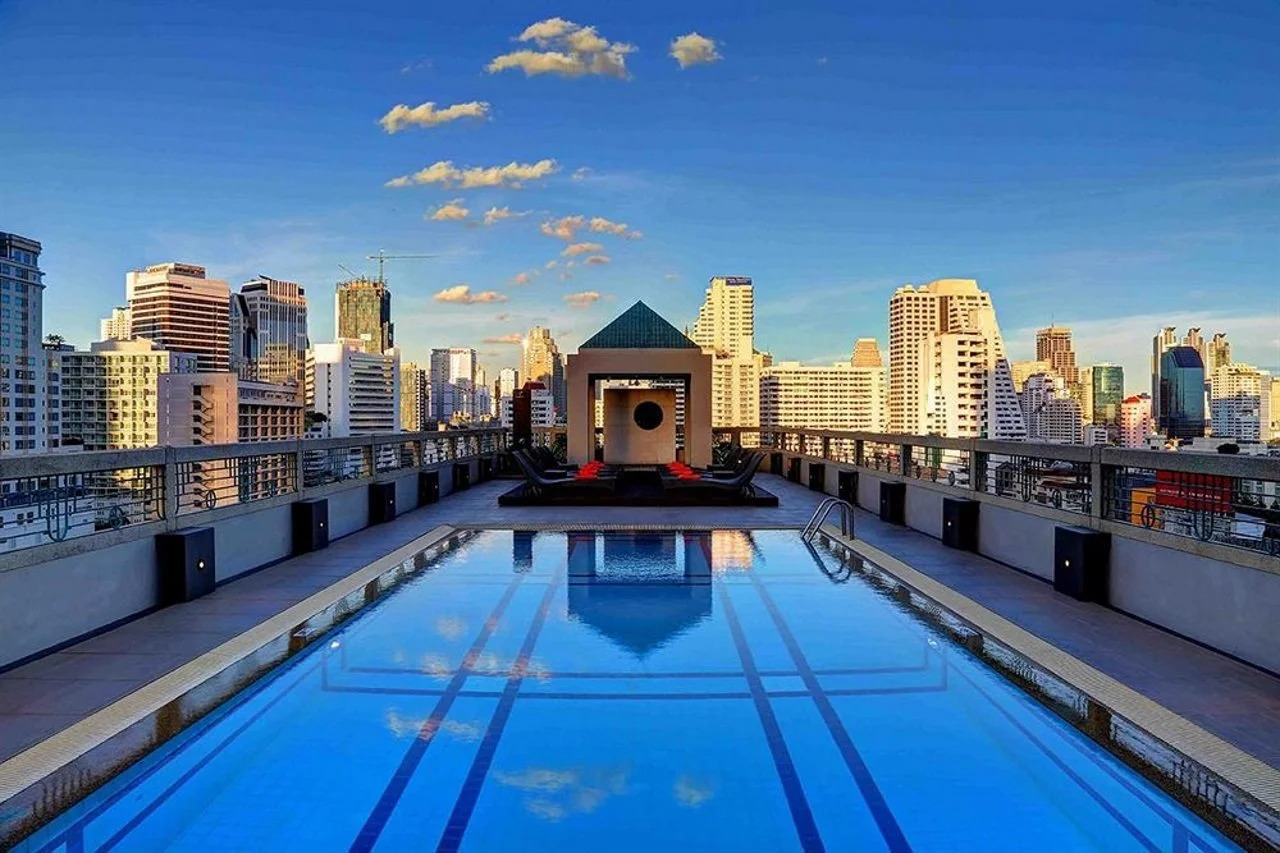 Photo - Radisson Hotel Chateau de Bangkok