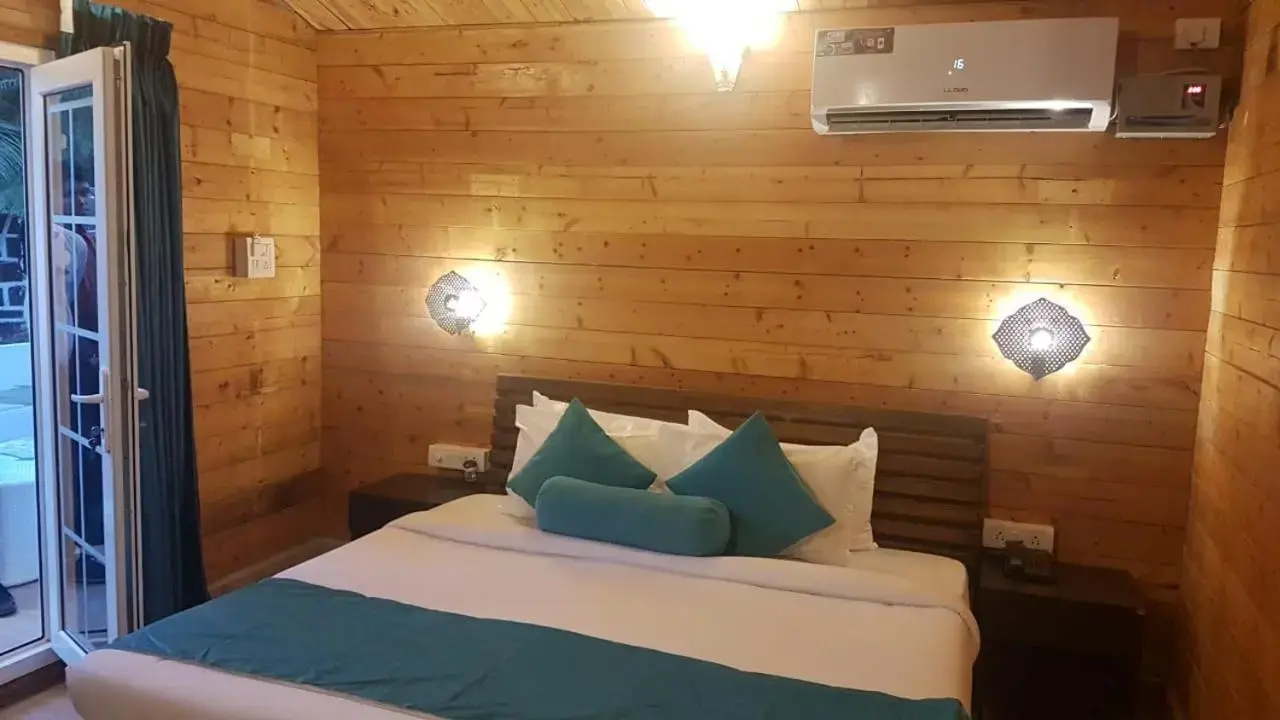 Photo - Paradise Village Beach Resort