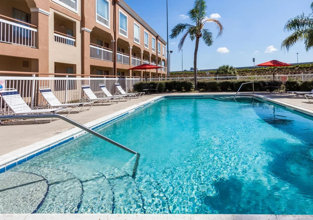 Foto - Super 8 by Wyndham Orlando Near Florida Mall