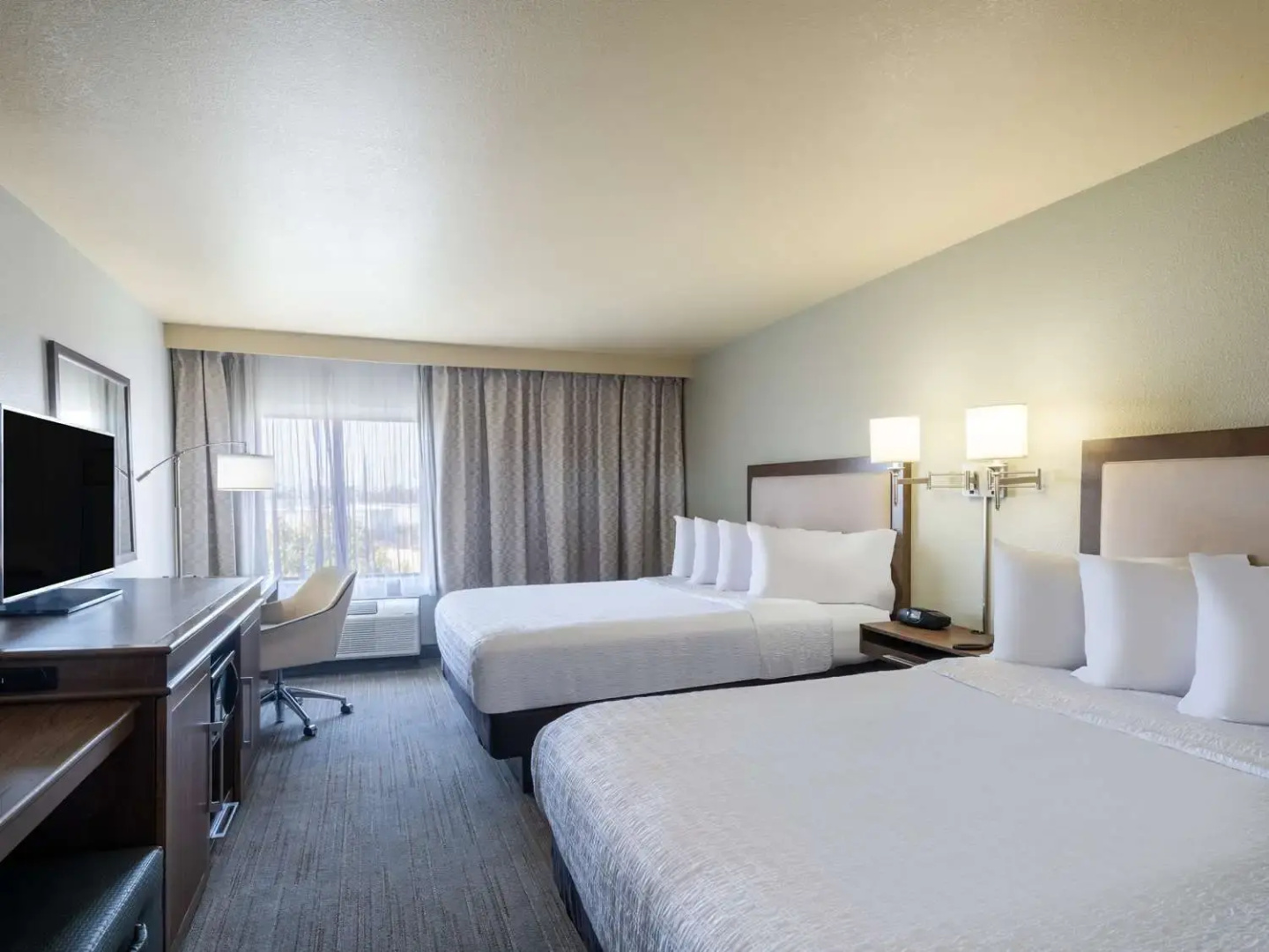 Photo - Hampton Inn by Hilton Irvine East - Lake Forest