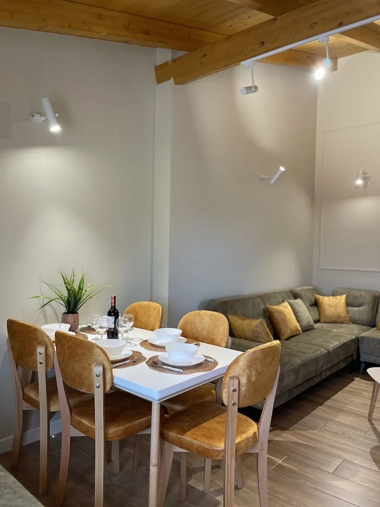 Photo - Arial Penthouse Suites