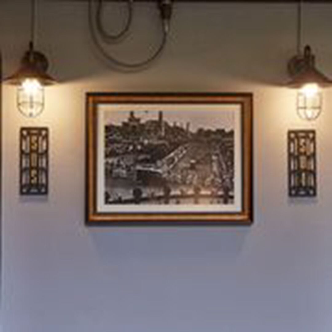 Photo - W22 by Burasari