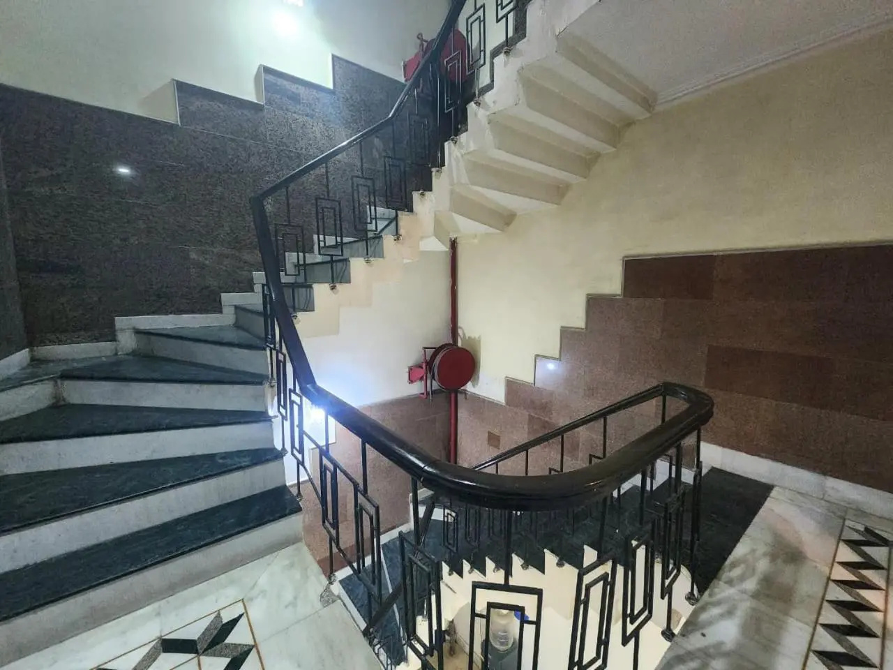 Foto - Hotel Grand Central Near Karolbagh Metro