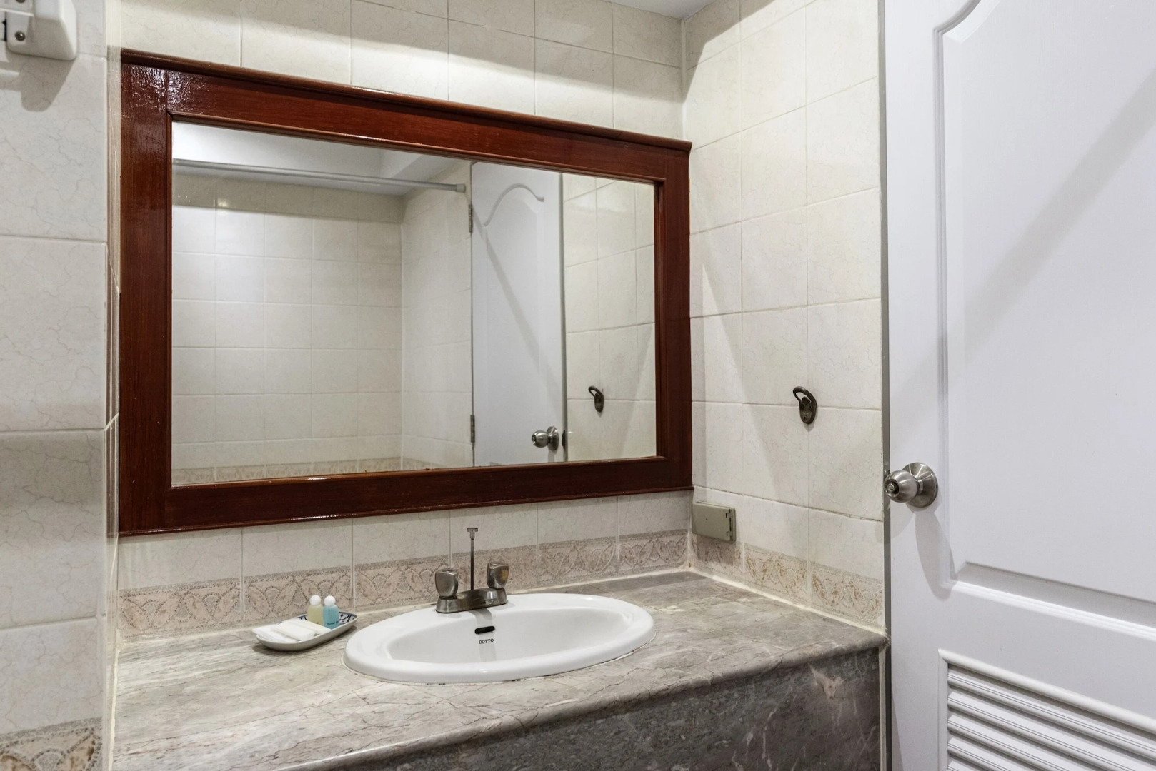 Foto - Ayothaya Riverside Hotel