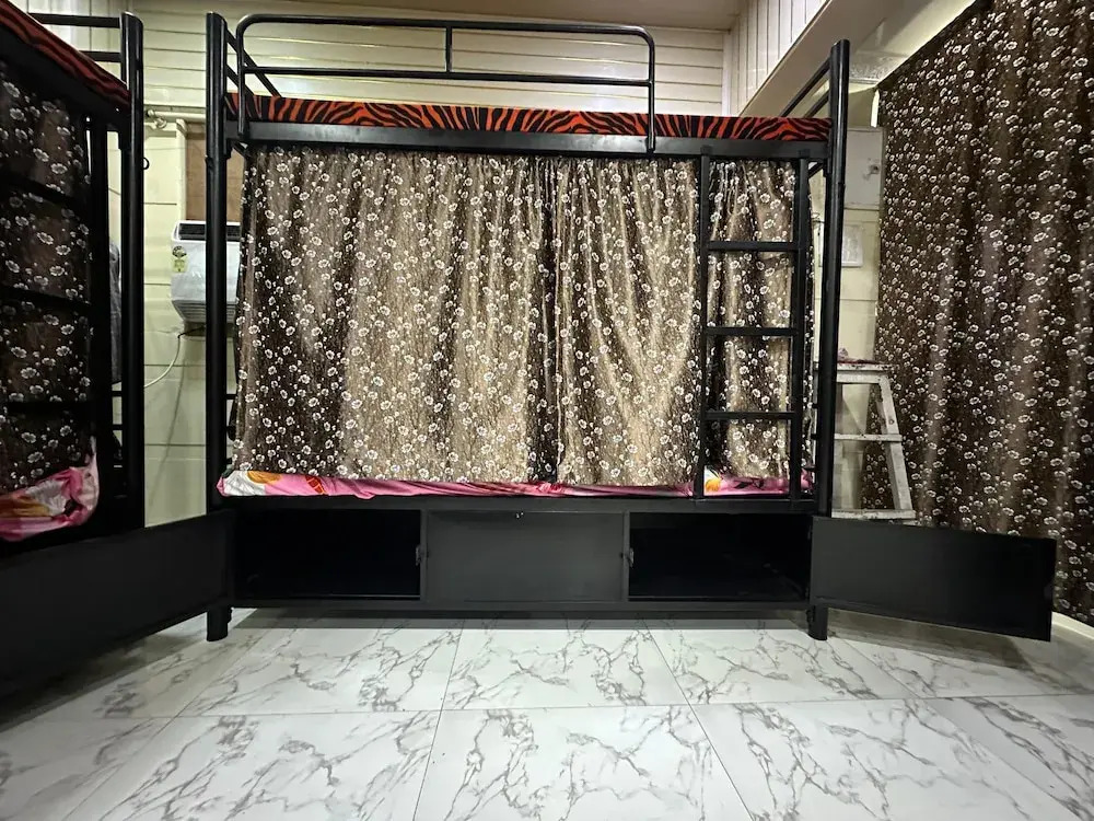 Photo - Balaji Dormitory In Andheri