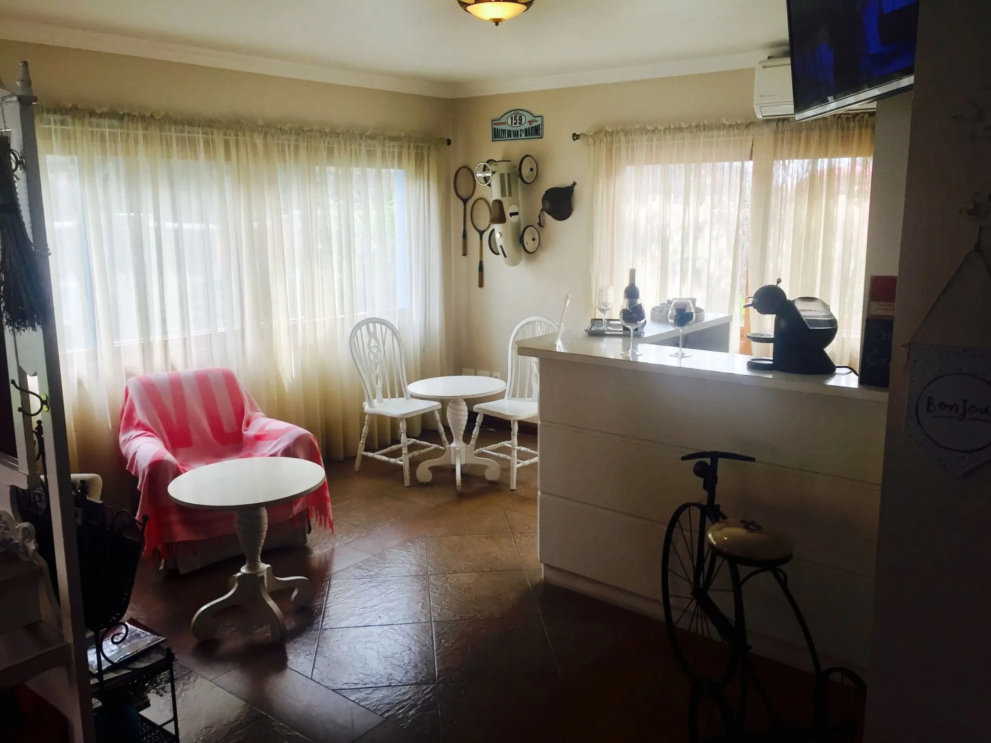 Foto - Petit Hotel Provence Gramado
