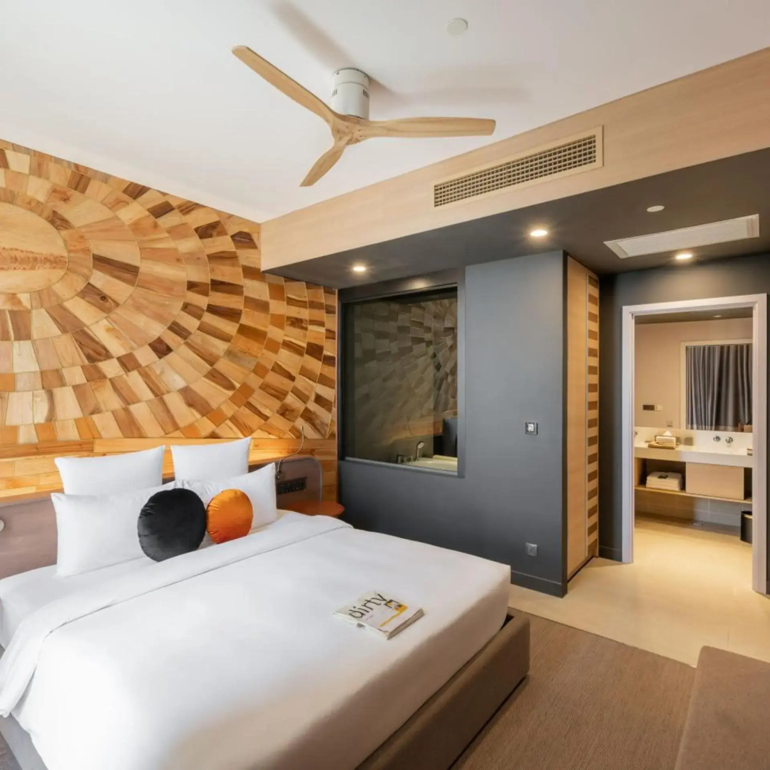Photo - SUN & MOON, Riverside Hotel