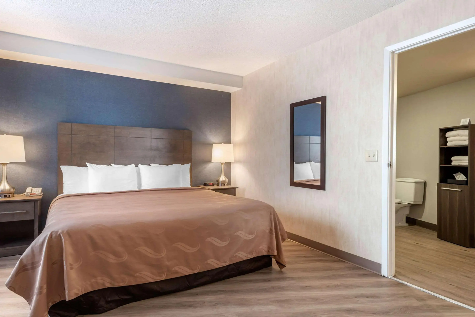 Foto - Quality Suites