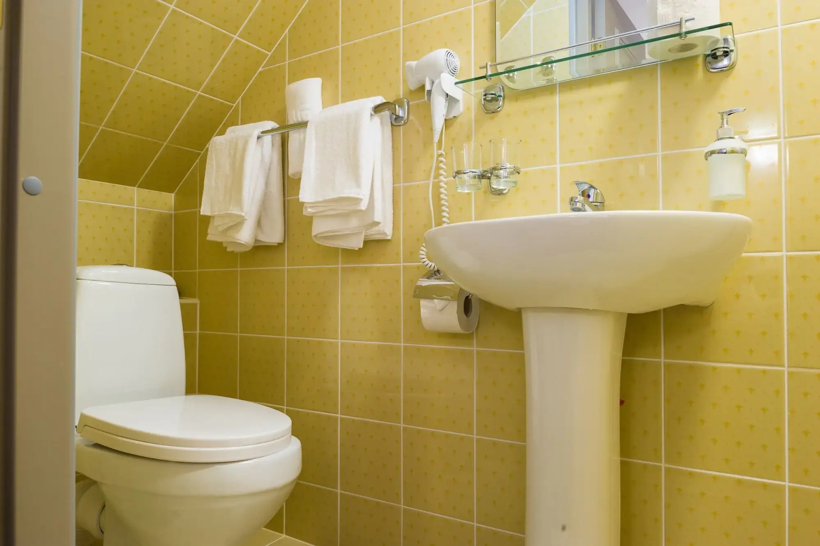 Photo - Three Crowns Residents