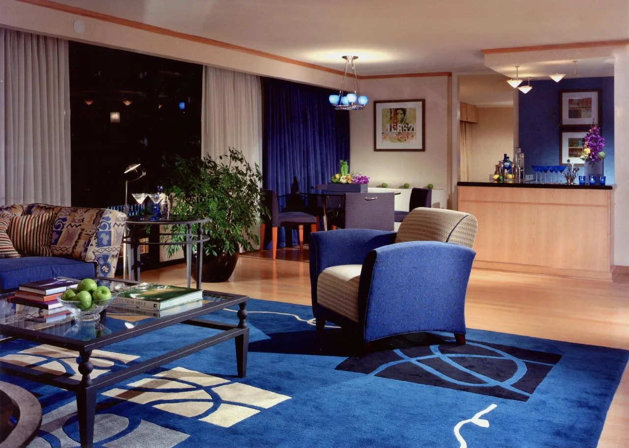 Photo - The Colonnade Hotel