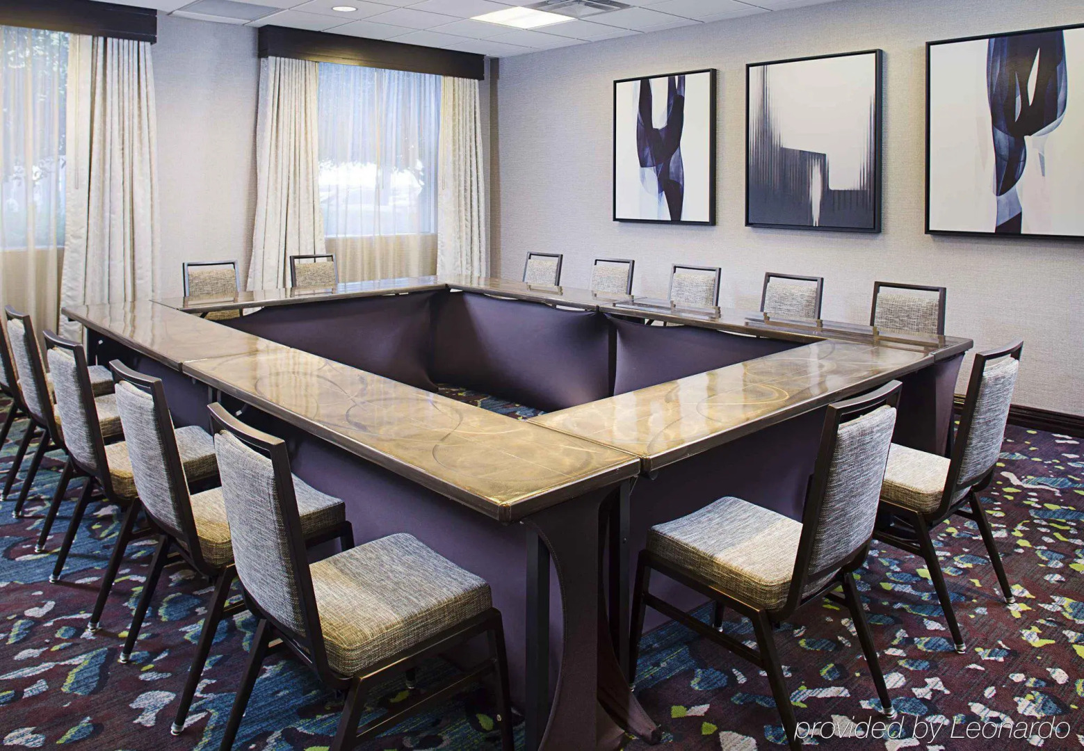 Photo - Dallas Marriott Suites Medical/Market Center