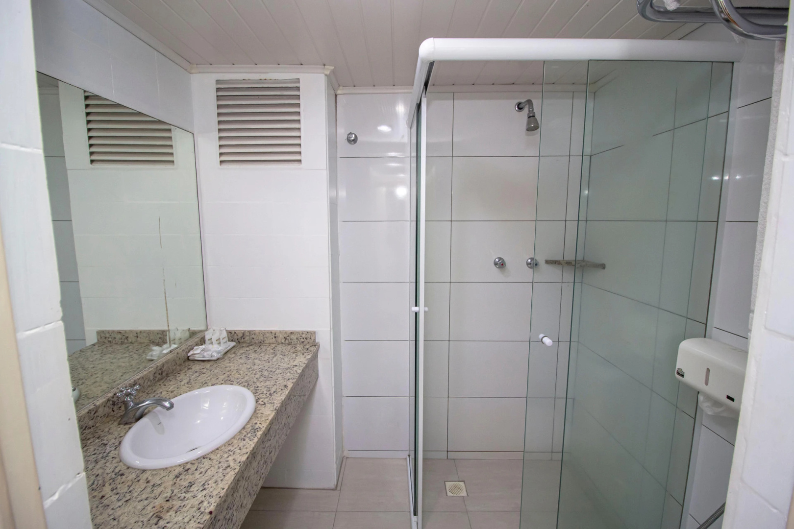 Photo - Hotel Golden Park Curitiba By Nacional Inn