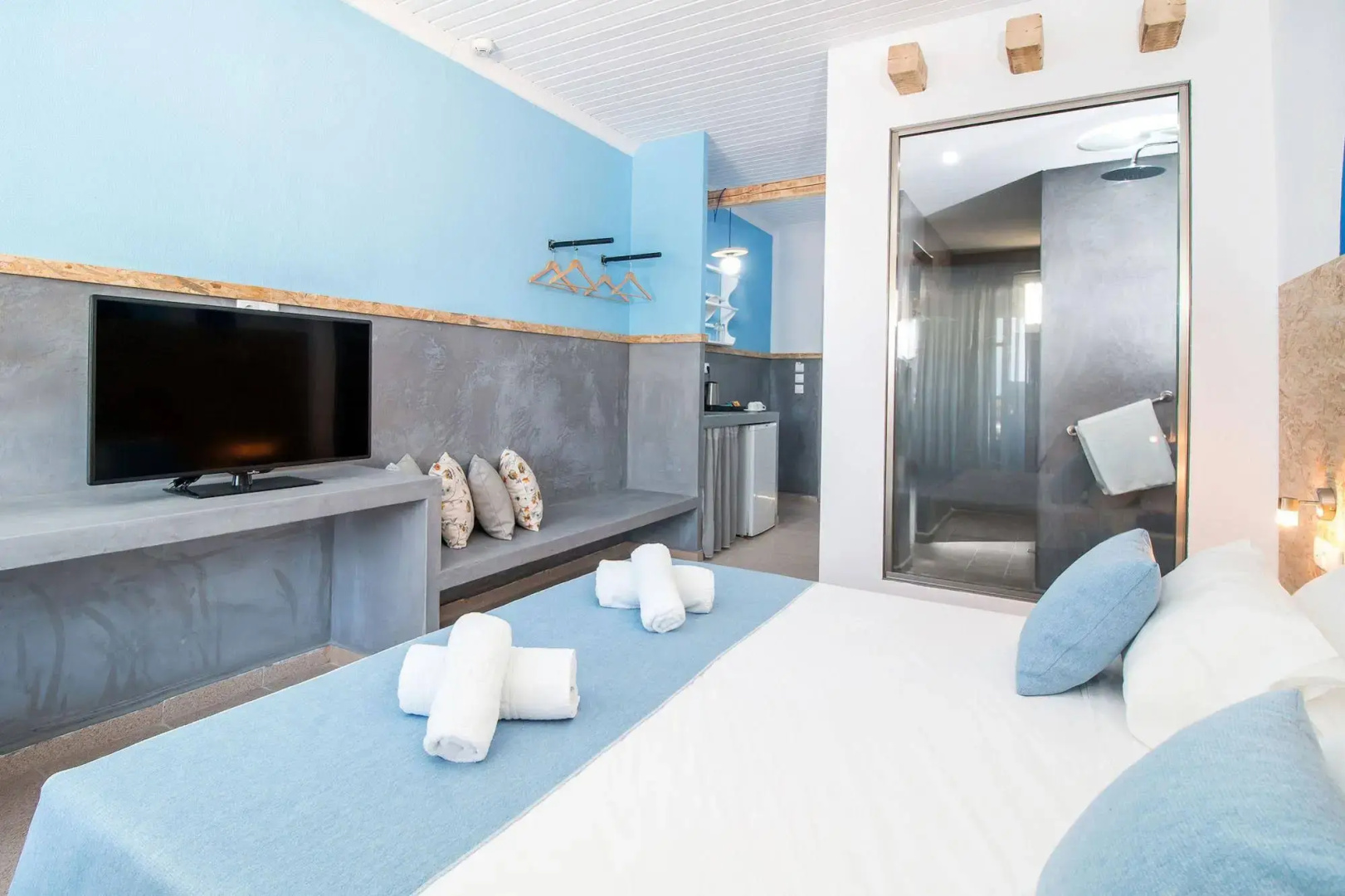 Photo - Tinas Plus Hotel