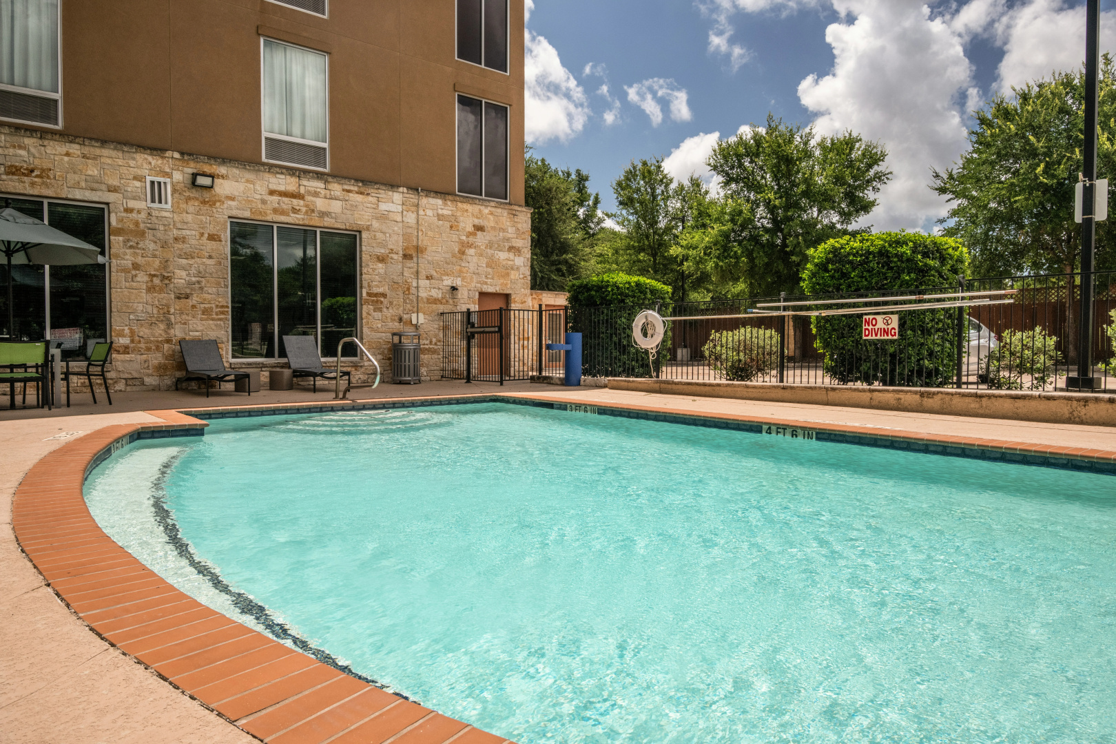 Photo - Hampton Inn Austin/Oak Hill