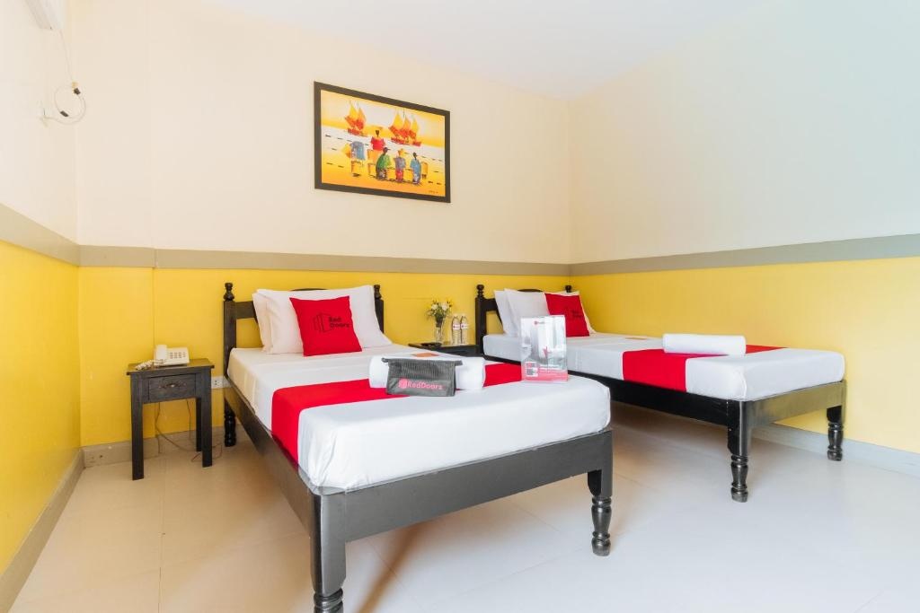 RedDoorz Premium @ Gabinete Road Palawan