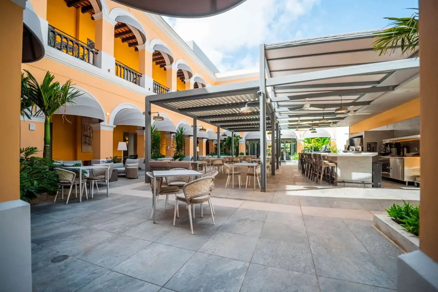 Foto - Palacio Provincial San Juan, Curio Collection by Hilton