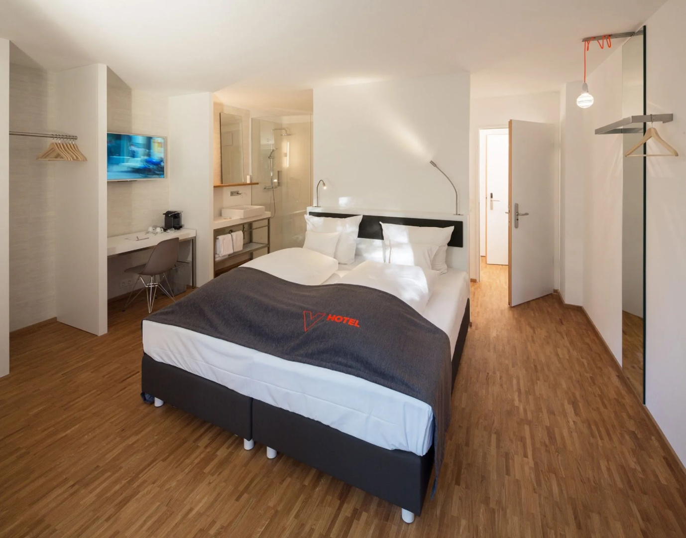 Photo - V-Hotel