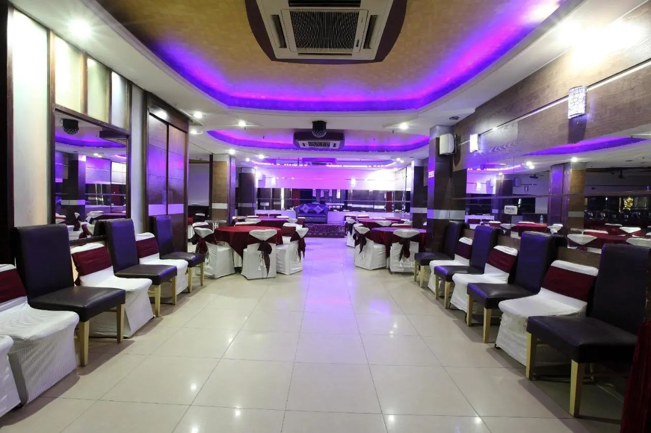 Photo - Hotel Royal Castle Grand