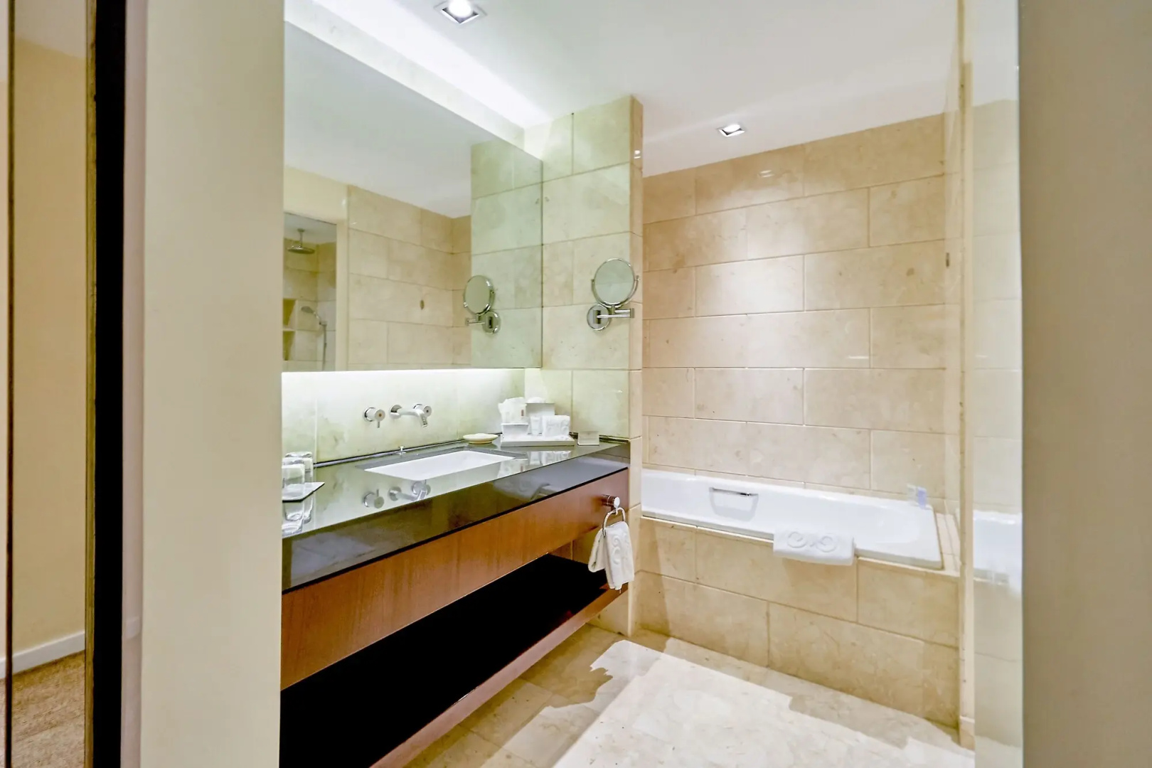 Foto - Hotel Gran Mahakam