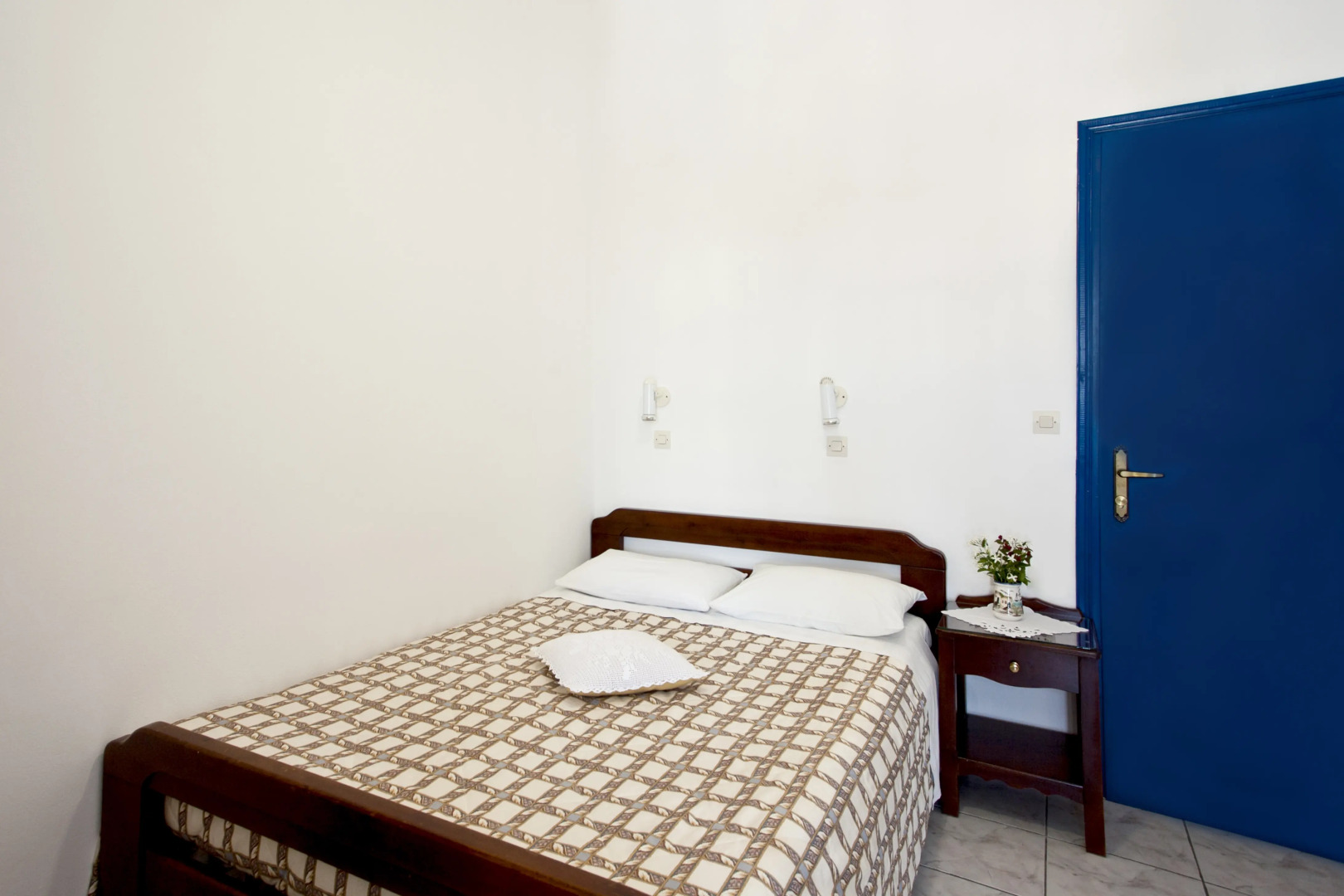 Foto - Ancient Thera Studios