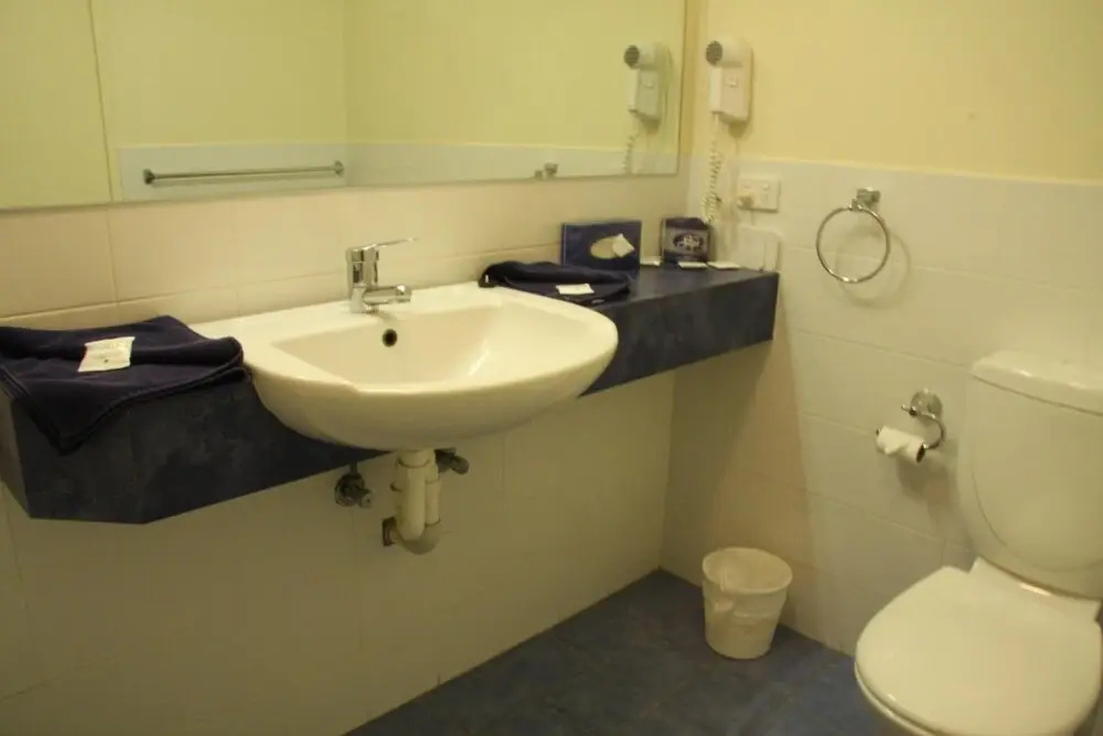 Photo - Southend Hotel
