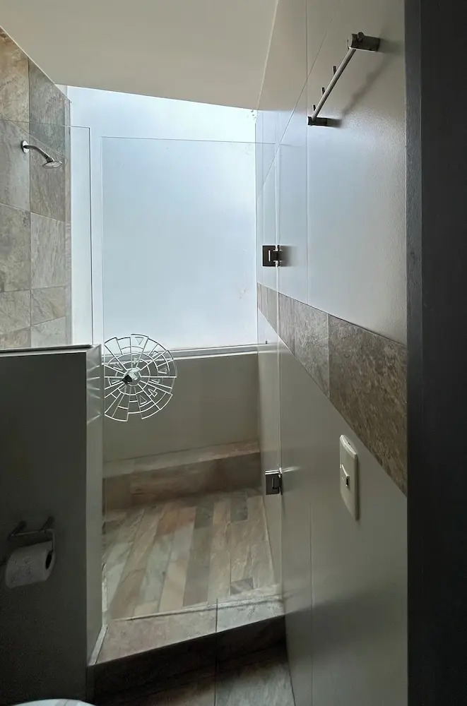 Photo - HVH by Yaxché