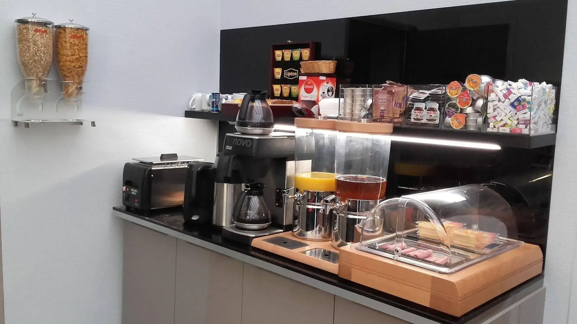 Photo - Hotel Lilas Gambetta