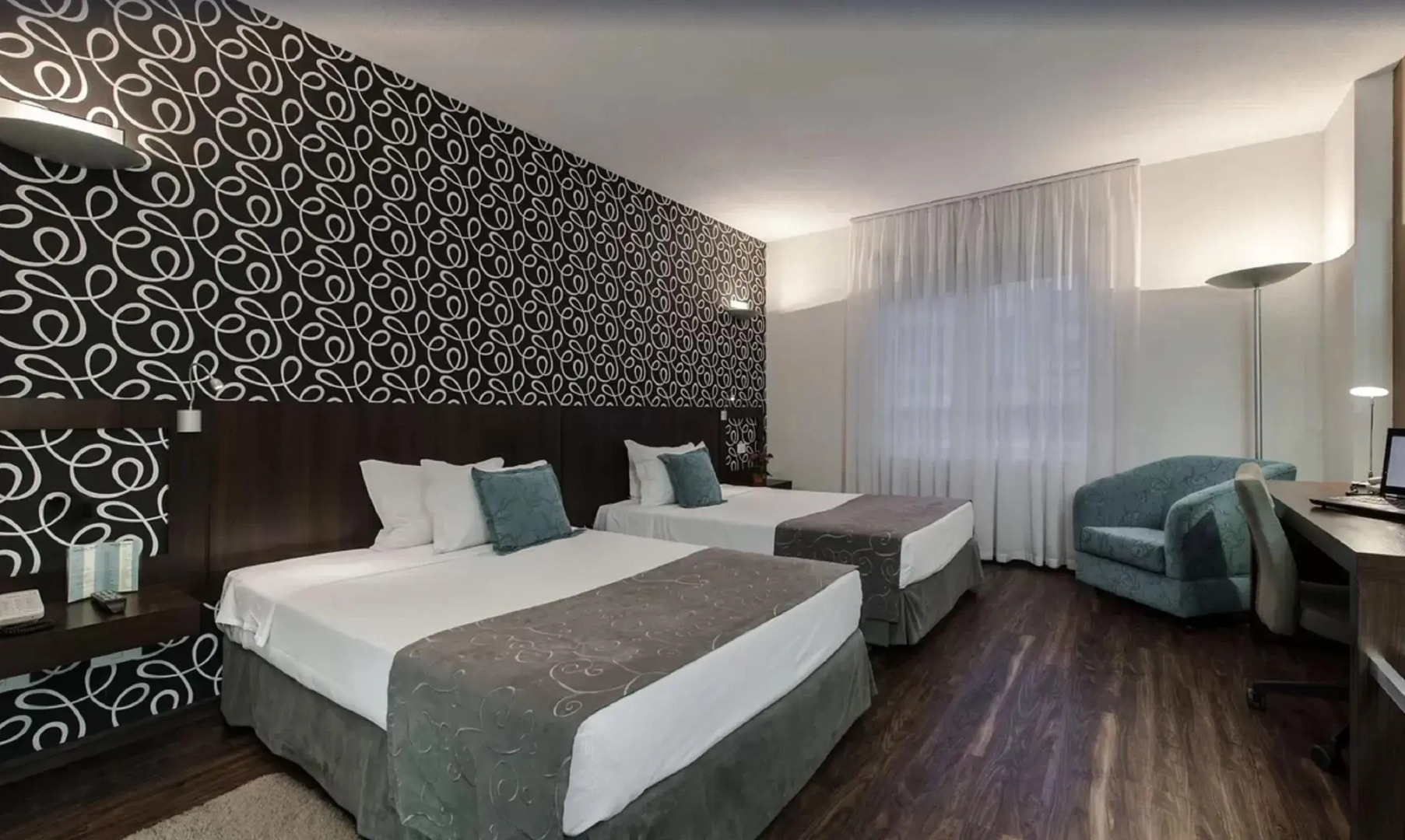 Photo - Quality Hotel Curitiba