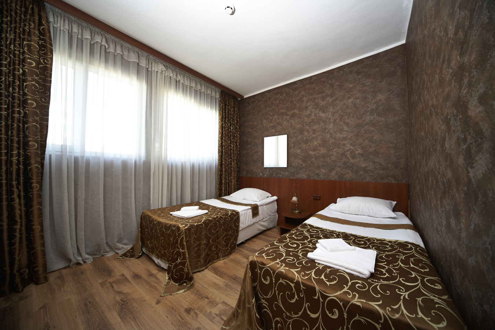 Photo - Hotel Akord - Free Parking & Metro Access