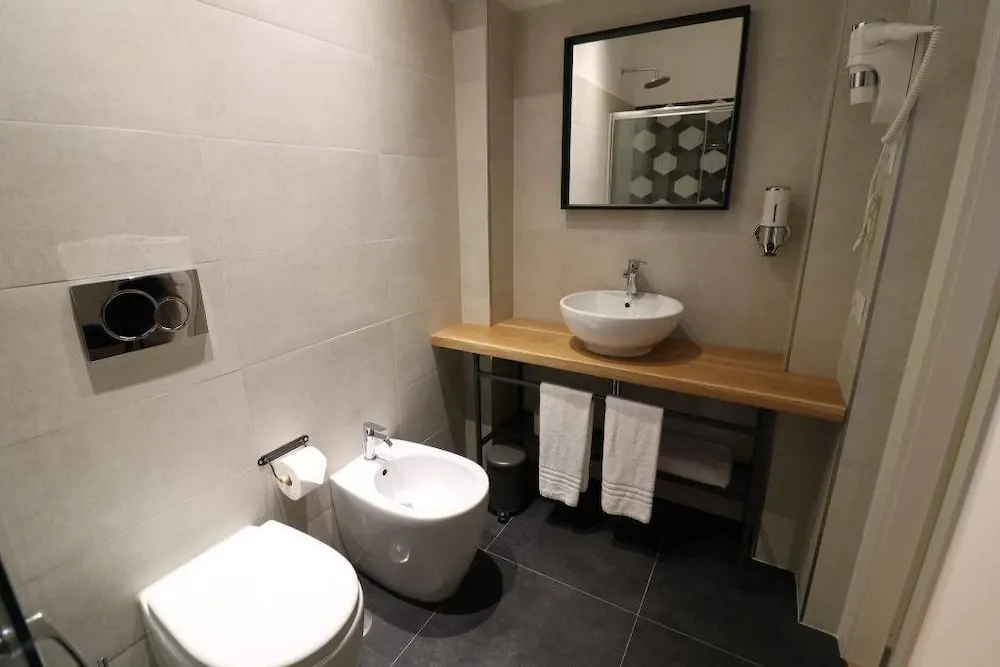 Photo - Rome Vatican Suite