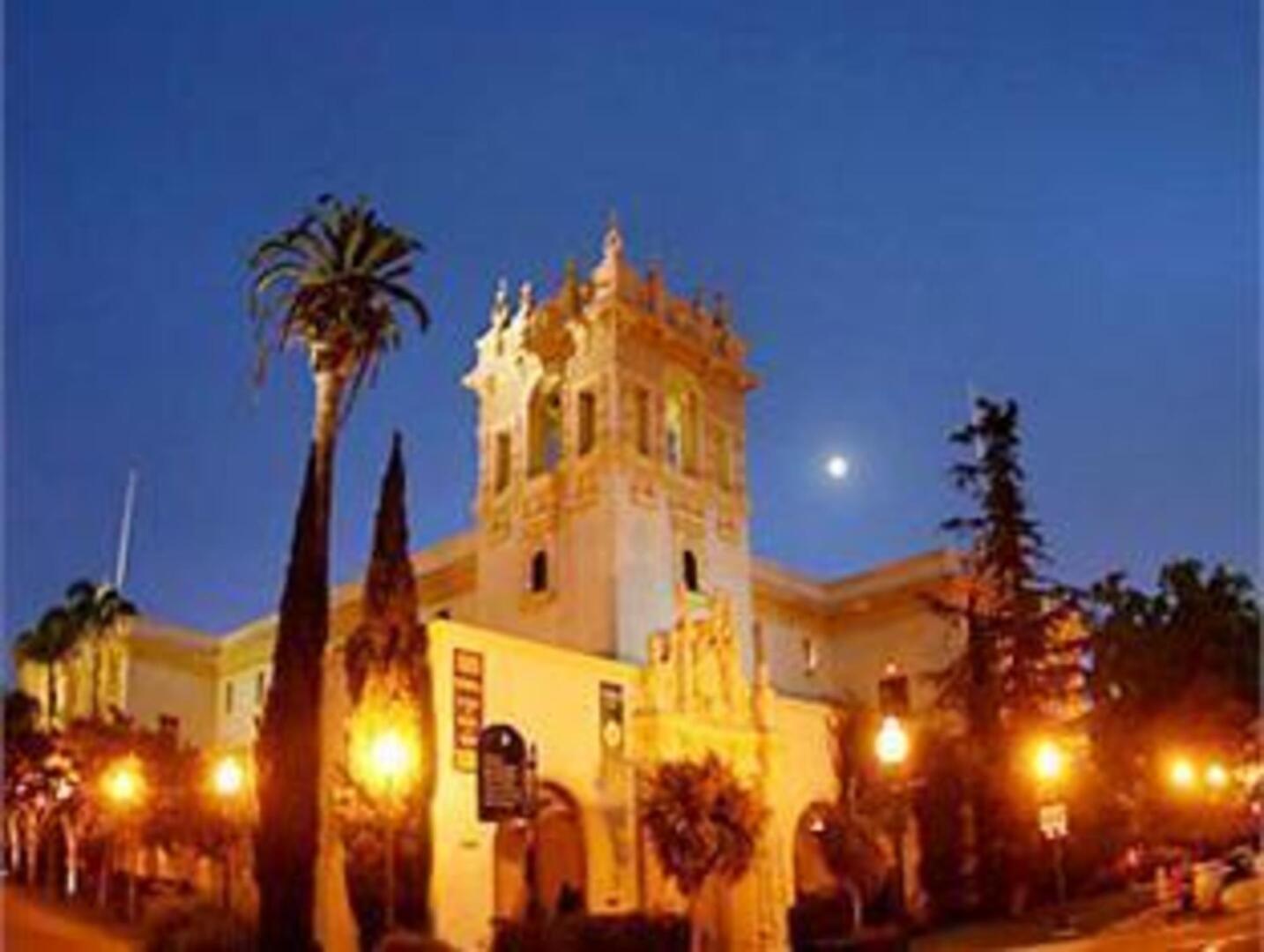 Photo - Courtyard by Marriott San Diego Downtown