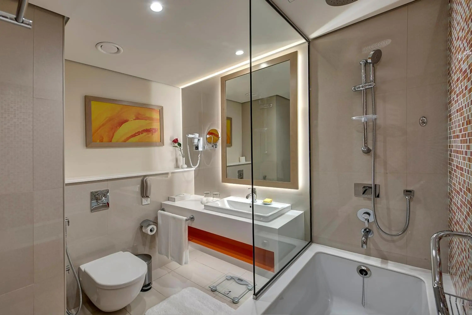 Photo - Al Khoory Atrium Hotel