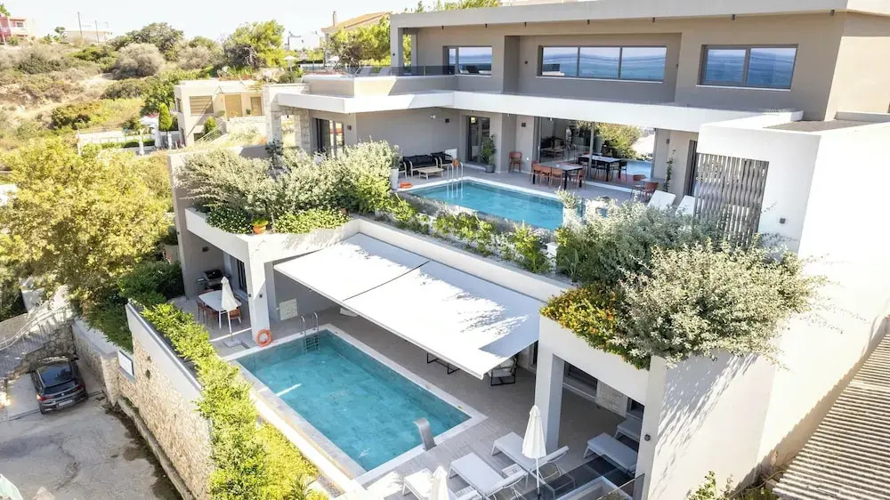 Photo - Seafront villas I "Free" Heated pools & 100m to Sea