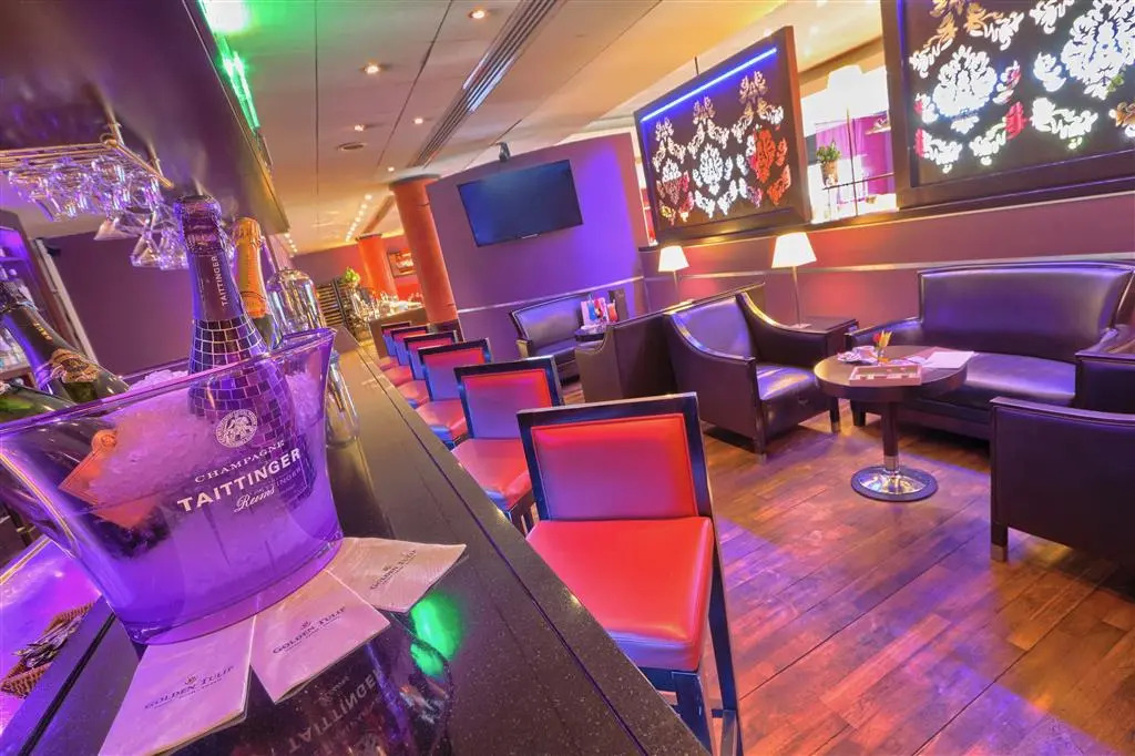 Photo - Golden Tulip Washington Opera