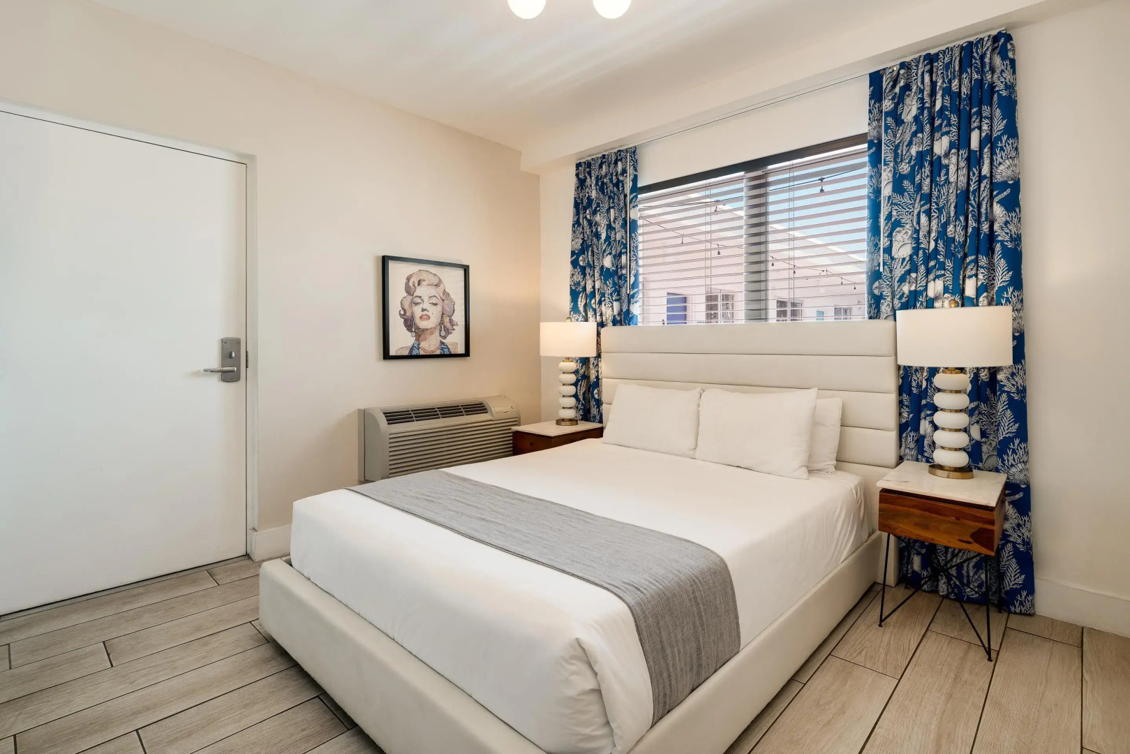 Foto - Waterside Hotel and Suites
