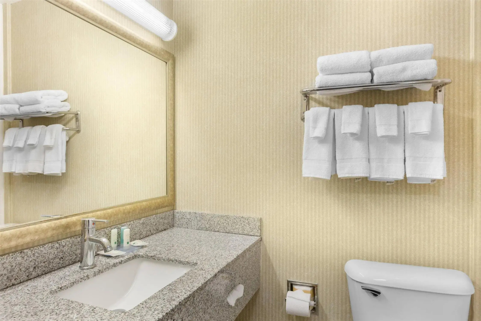 Foto - Quality Inn & Suites Oceanside Near Camp Pendleton