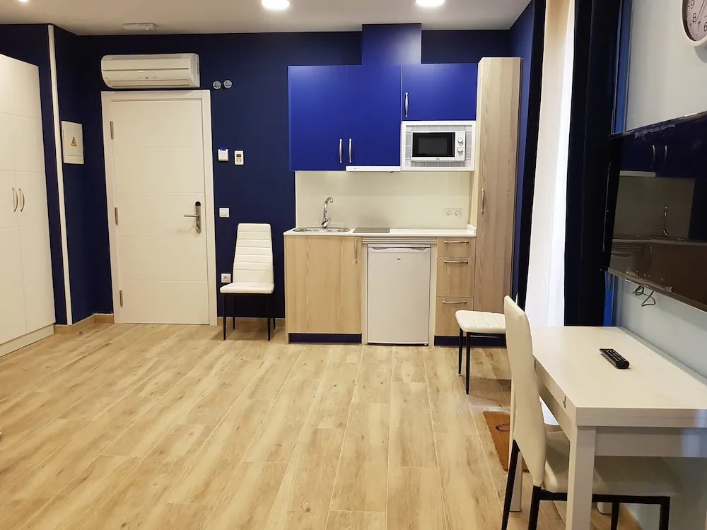 Photo - Avenida De America Tijcal