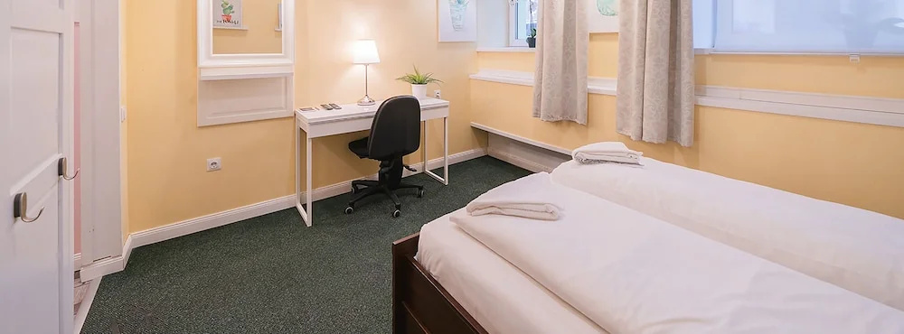 Photo - Station Self Check-in Apartments - Lollo Stay