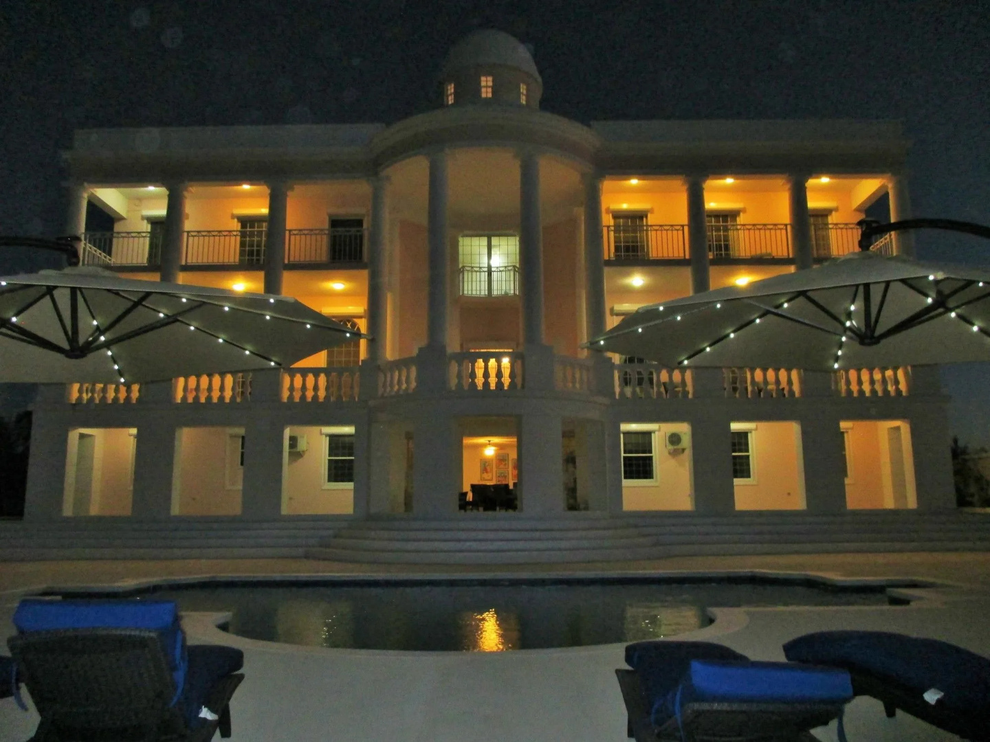 Ocean West Boutique Hotel