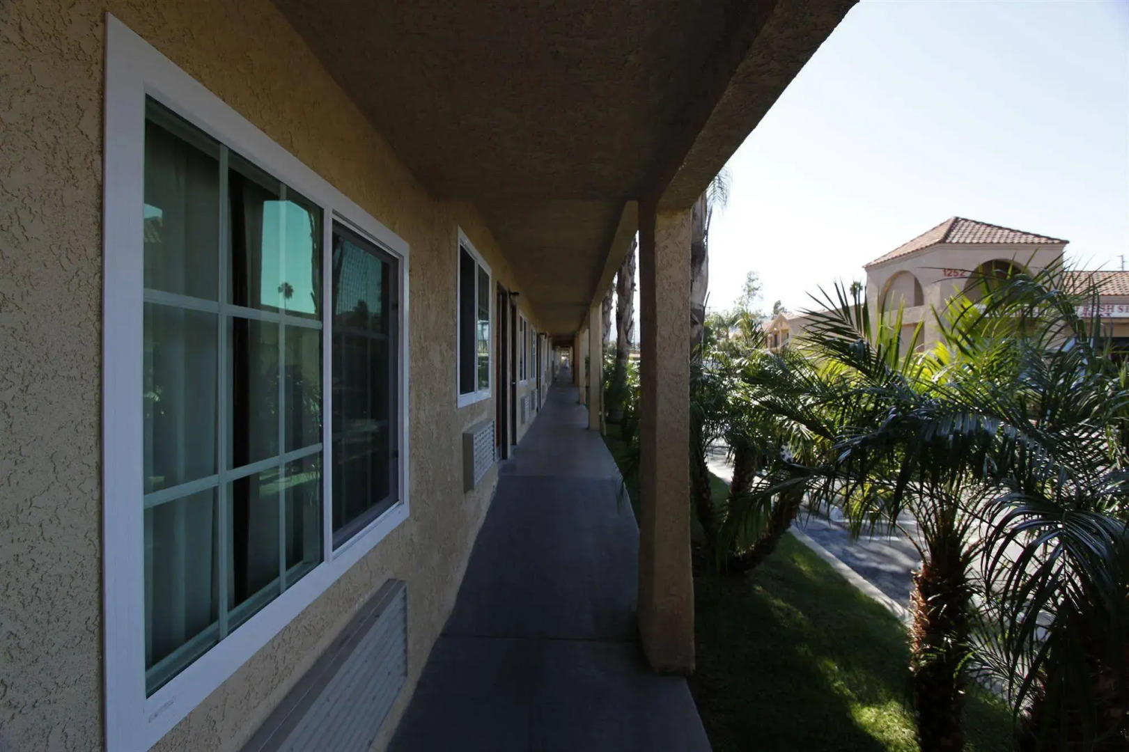 Foto - Welcome Inn Corona