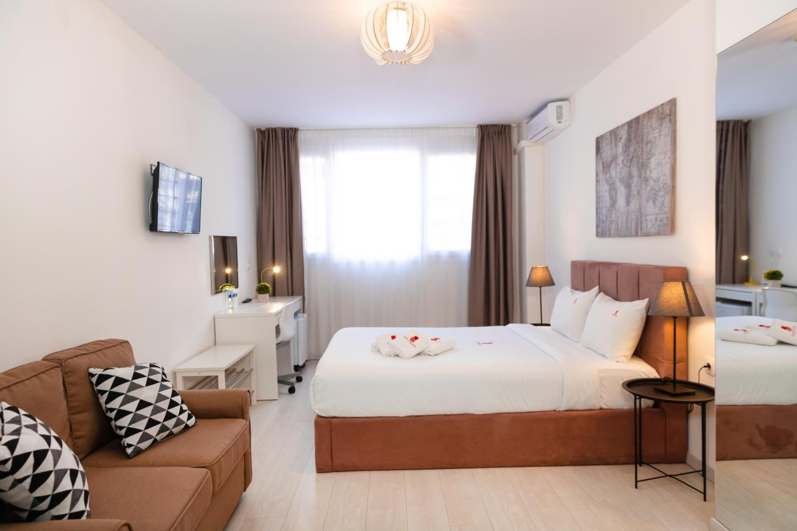 Foto - City Plaza Apartments & Rooms