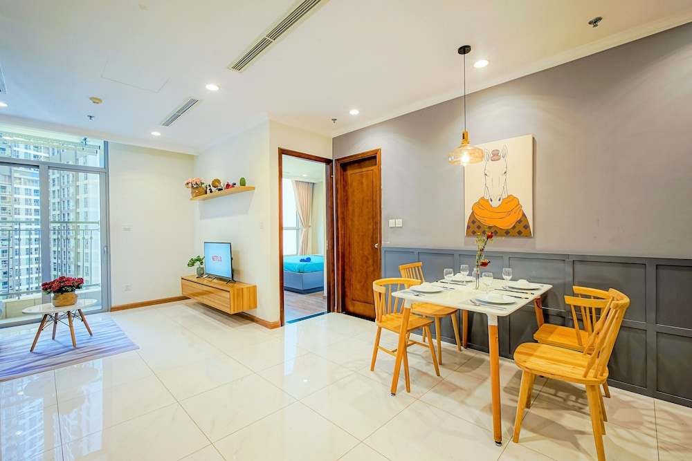 VINHOMES CENTRAL PARK - Saigon Apartment