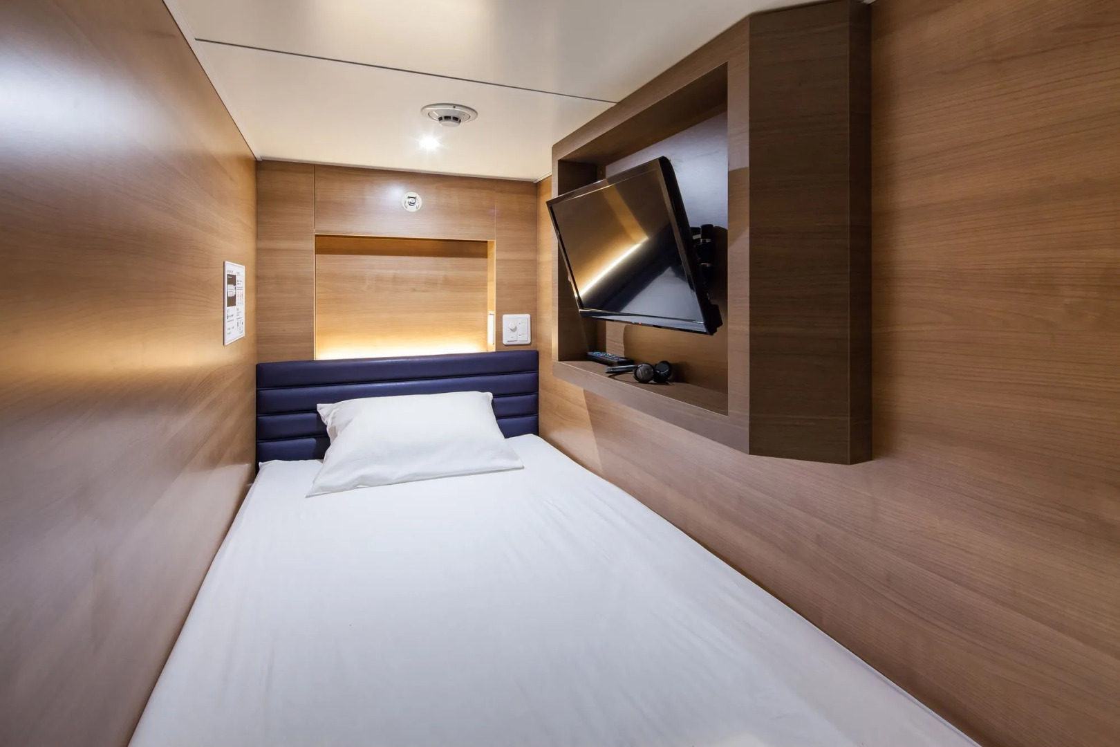 Foto - Y's CABIN Osaka Namba